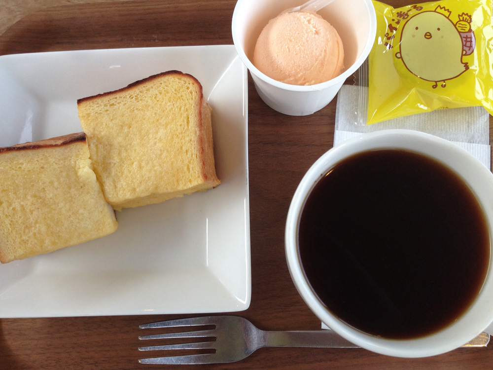 パンケーキとコーヒー