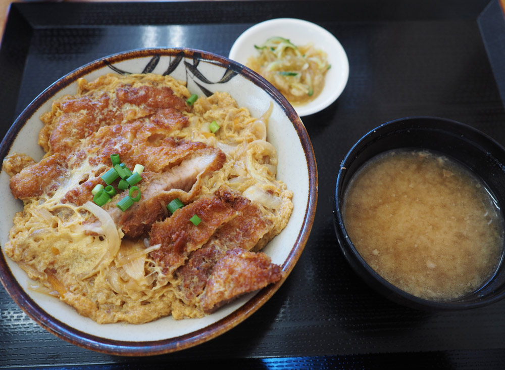 カツ丼定食