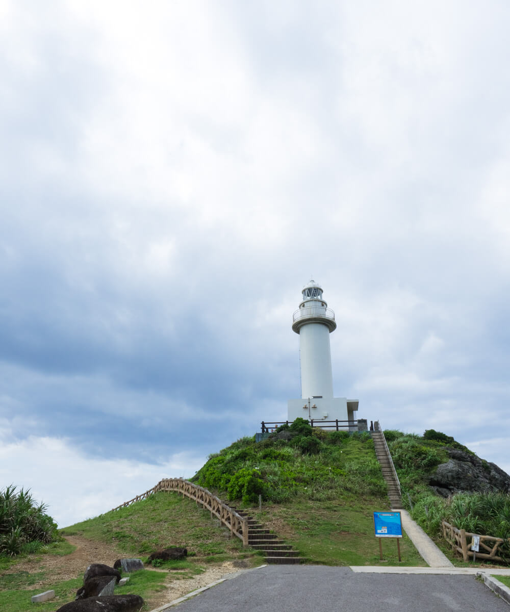 御神崎の灯台近く