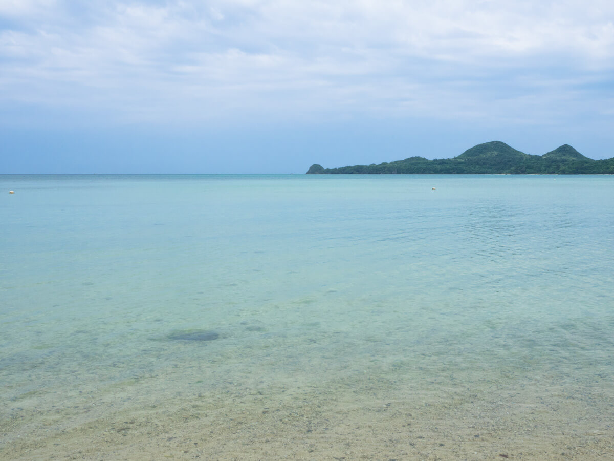 底地ビーチで海水浴