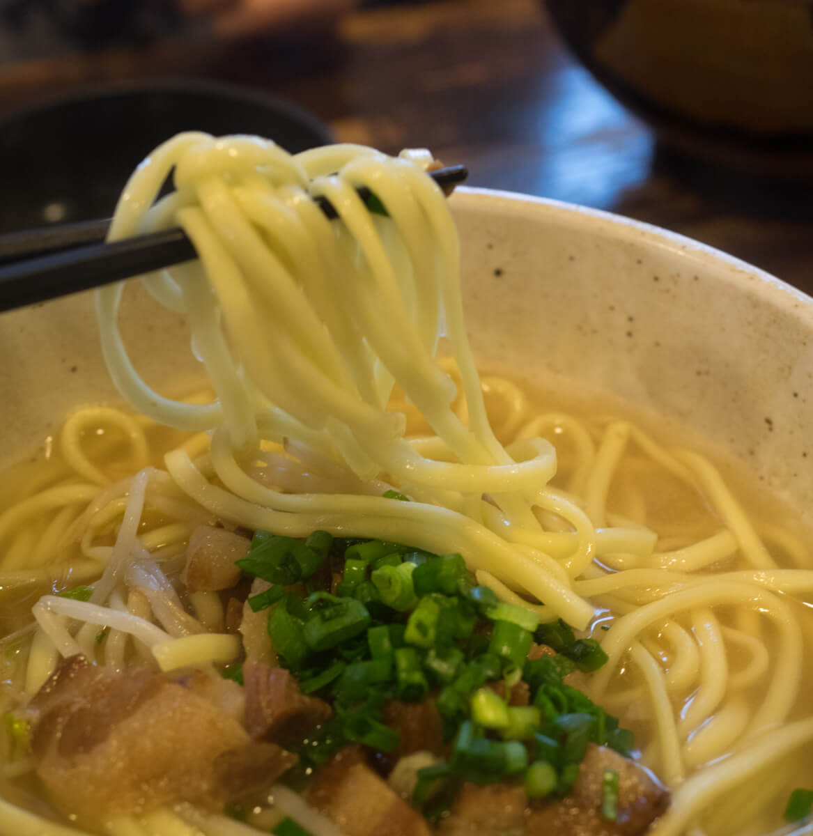 八重山そばの麺