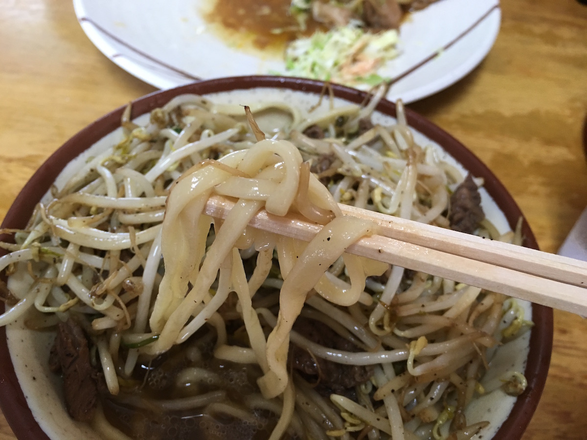 前田食堂の沖縄そば