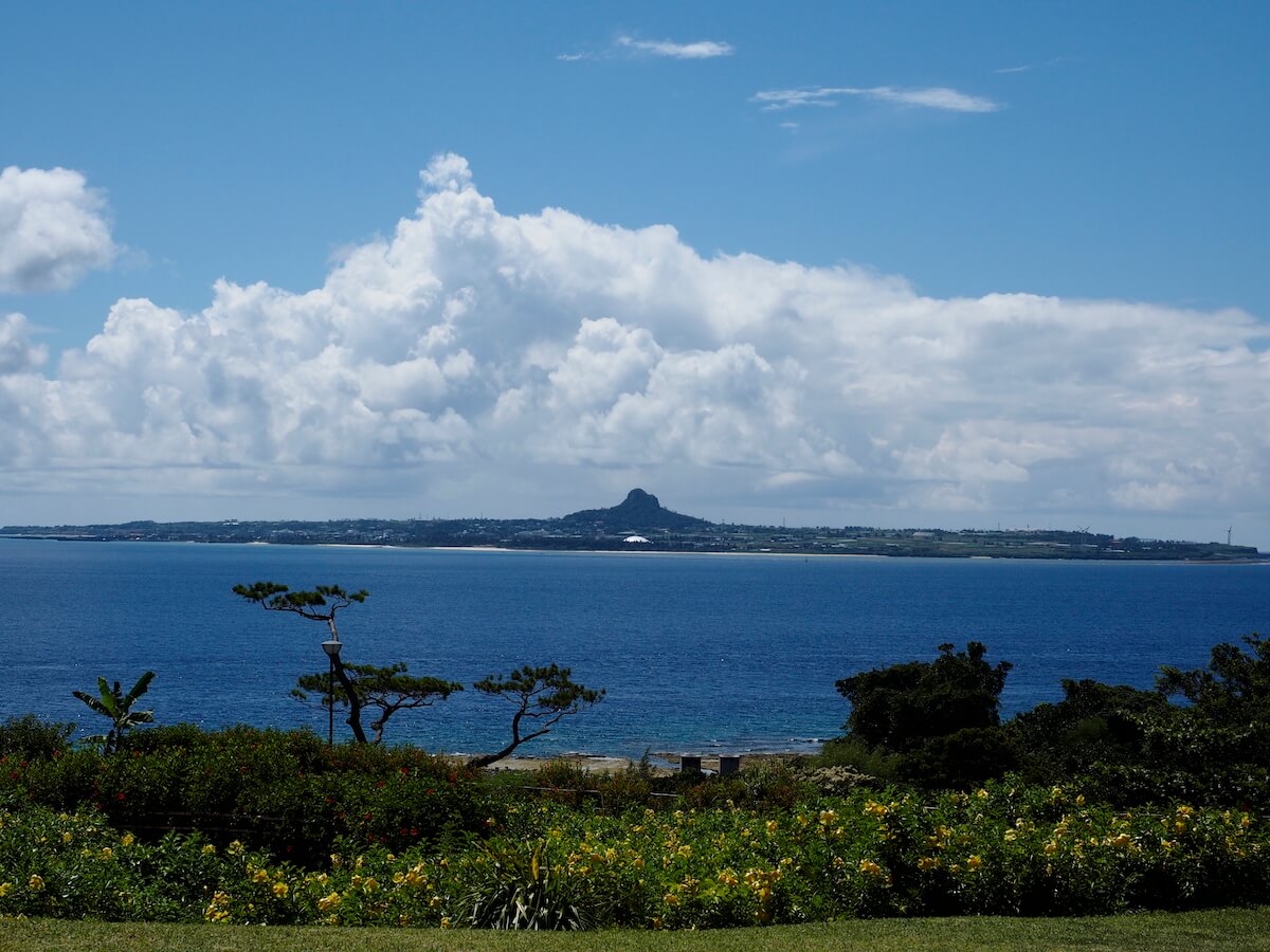 タッチューがシンボルの伊江島