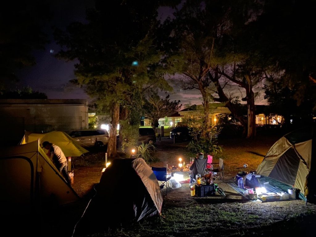 キャンプの夜