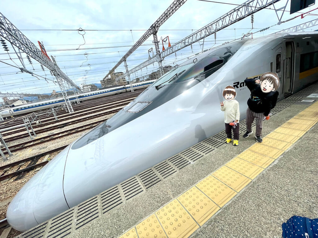 博多南駅までミニ新幹線の旅