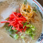 マル安の豚骨ラーメン
